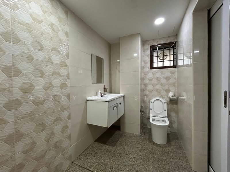 Rumah Berkembar untuk Dijual di Johor Bahru (Johor) - Mandy Goh Siew Li - Bathroom - PropertyGuru.com.my