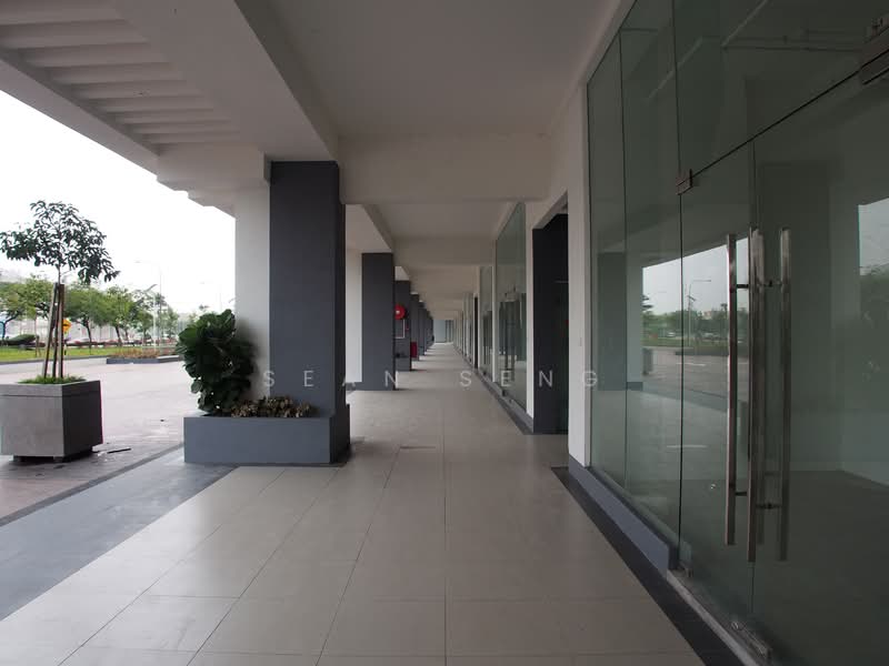 Kedai / Pejabat untuk Dijual di Seksyen U1 (Glenmarie) - Sean Seng - Exterior - PropertyGuru.com.my