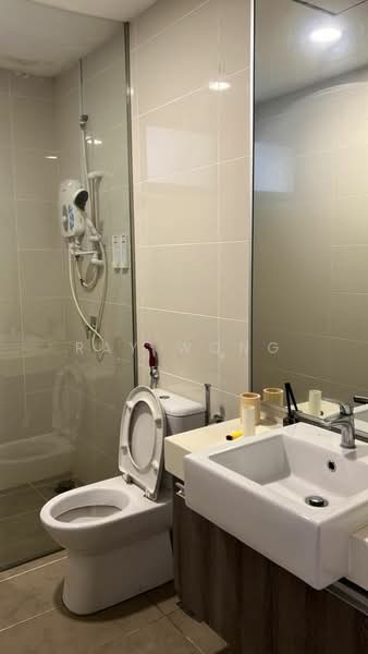Servis Apartment untuk Disewa di Southkey Mosaic - Ray Wong - Bathroom - PropertyGuru.com.my