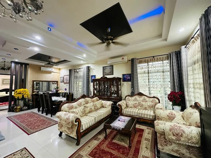Rumah Berkembar untuk Dijual di Permatang Pauh (Penang) - Azura Ghani - Living Room - PropertyGuru.com.my