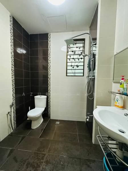 Rumah Berkembar untuk Dijual di Permatang Pauh (Penang) - Azura Ghani - Bathroom - PropertyGuru.com.my
