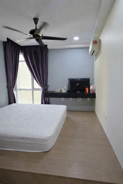 Pangsapuri untuk Dijual di KSL Residence 2 @ Kangkar Tebrau - Jen Kiok - Bedroom - PropertyGuru.com.my