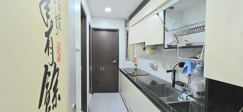 Pangsapuri untuk Dijual di KSL Residence 2 @ Kangkar Tebrau - Jen Kiok - Kitchen - PropertyGuru.com.my