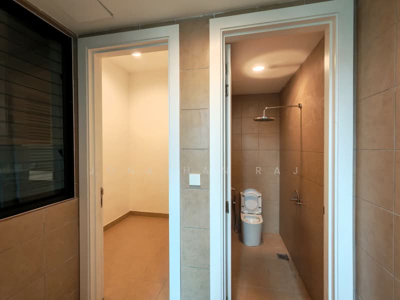 Servis Apartment untuk Disewa di Kami - Jonathan Raj - Bathroom - PropertyGuru.com.my
