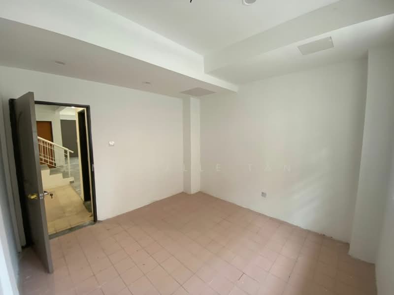 Rumah Bandar untuk Dijual di Shah Alam (Selangor) - Michelle Tan - Interior - PropertyGuru.com.my