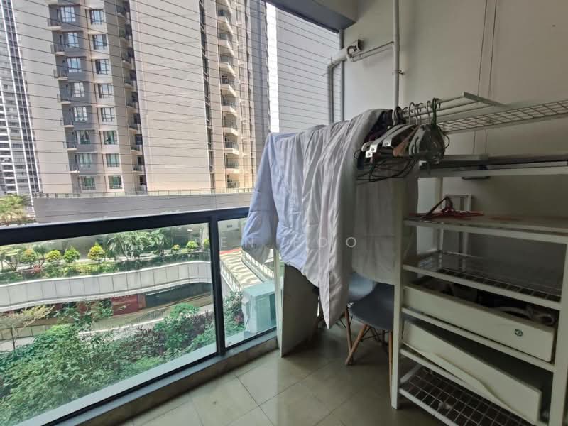 Kondominium untuk Dijual di R&F Princess Cove Phase 1 - Ben Foo - Balcony - PropertyGuru.com.my