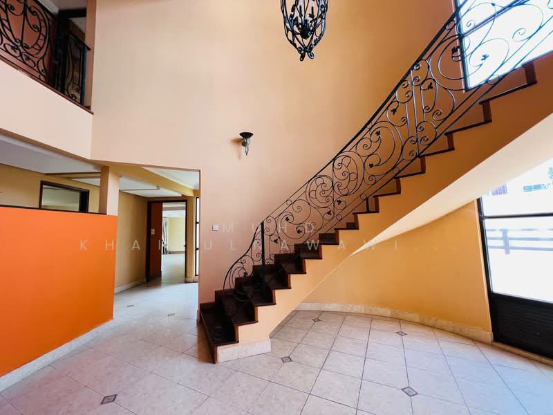 Bungalow for Sale in Seksyen 13 (Shah Alam) - Muhd Khairulnawawi Kamaruddin - Entrance - PropertyGuru.com.my