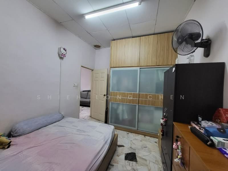Rumah Teres 2 Tingkat untuk Dijual di Taman Skudai Baru (Skudai) - Shieh Long Chen - Bedroom - PropertyGuru.com.my