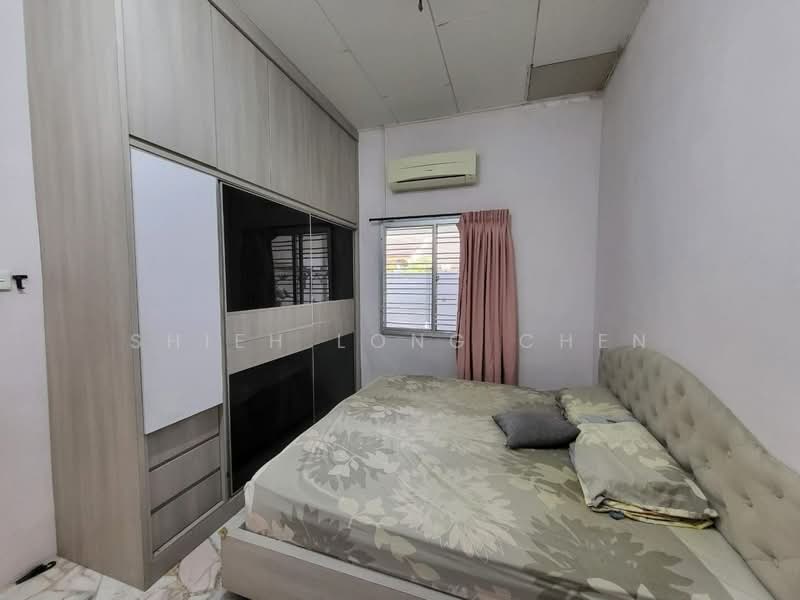 Rumah Teres 2 Tingkat untuk Dijual di Taman Skudai Baru (Skudai) - Shieh Long Chen - Bedroom - PropertyGuru.com.my