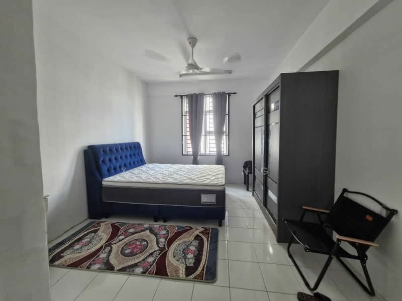 Pangsapuri untuk Dijual di Pangsapuri Pulai Mutiara 3 - Xiuxiu Ng - Bedroom - PropertyGuru.com.my