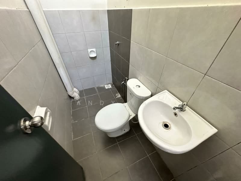Terraced House for Sale in Rawang (Selangor) - Andy Yap - Bathroom - PropertyGuru.com.my