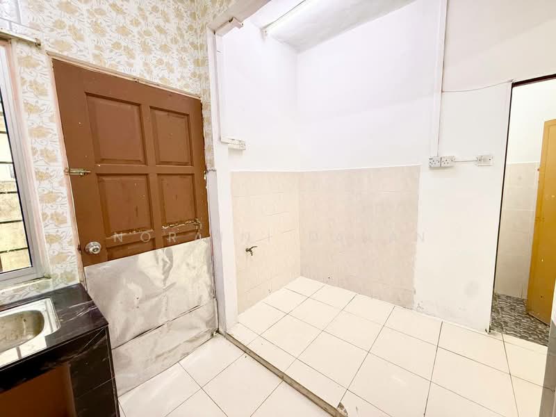 Rumah Teres 2 Tingkat untuk Dijual di Kajang (Selangor) - Noraini Dahan - Interior - PropertyGuru.com.my