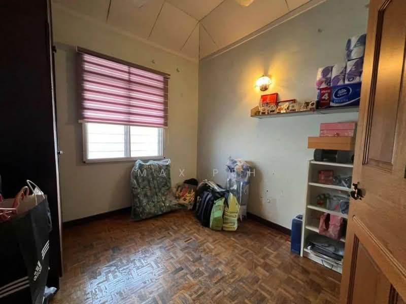 Rumah Teres 2 Tingkat untuk Dijual di Bandar Kinrara (Selangor) - Max Peh - Bedroom - PropertyGuru.com.my