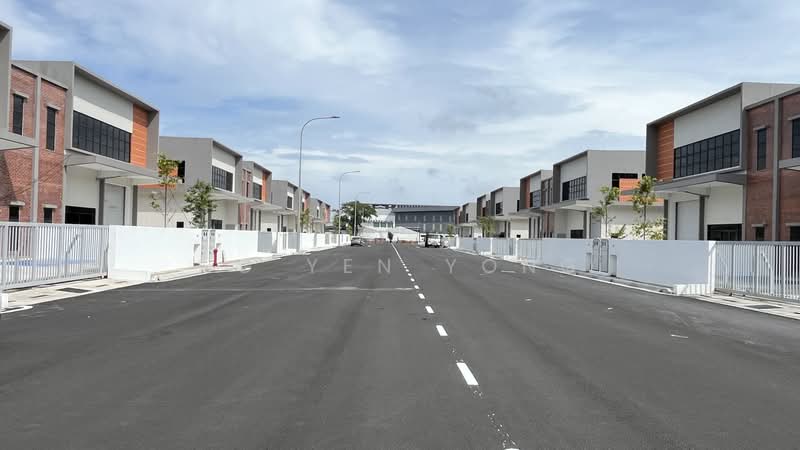 Semi-D Factory for Sale in Kawasan Perindustrian Nilai (Nilai) - Ng Yen Yong - Exterior - PropertyGuru.com.my