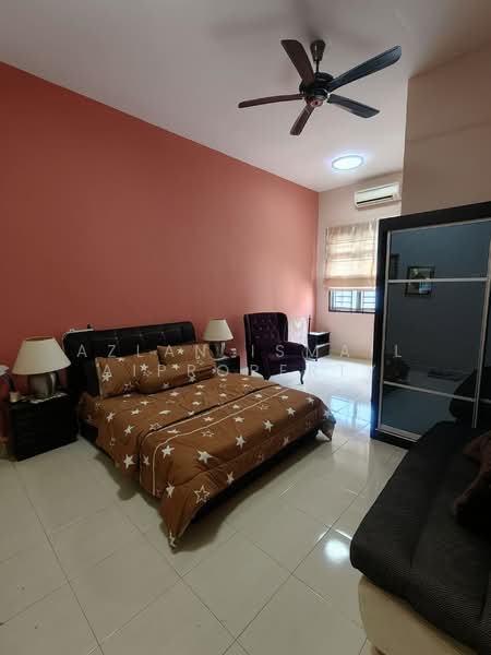 2-storey Terraced House for Sale in Johor Bahru (Johor) - Azlan Ismail aiproperty - Bedroom - PropertyGuru.com.my