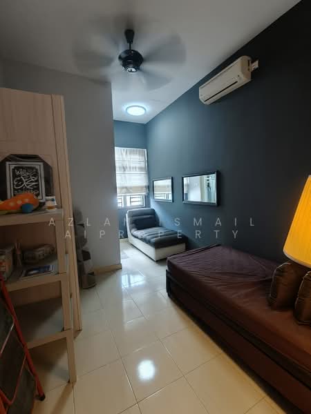 2-storey Terraced House for Sale in Johor Bahru (Johor) - Azlan Ismail aiproperty - Bedroom - PropertyGuru.com.my