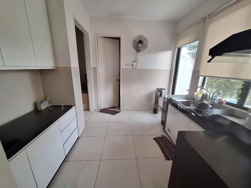 Rumah Berkembar untuk Dijual di Diamond City (Semenyih) - Celestine Ting - Kitchen - PropertyGuru.com.my