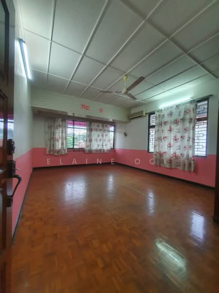 Rumah Berkembar untuk Disewa di Ayer Itam (Penang) - Elaine Ooi - Living Room - PropertyGuru.com.my