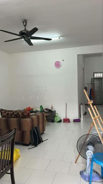 Rumah Teres 1.5 Tingkat untuk Dijual di Setia Eco Gardens (Gelang Patah) - Iden Tan - Living Room - PropertyGuru.com.my