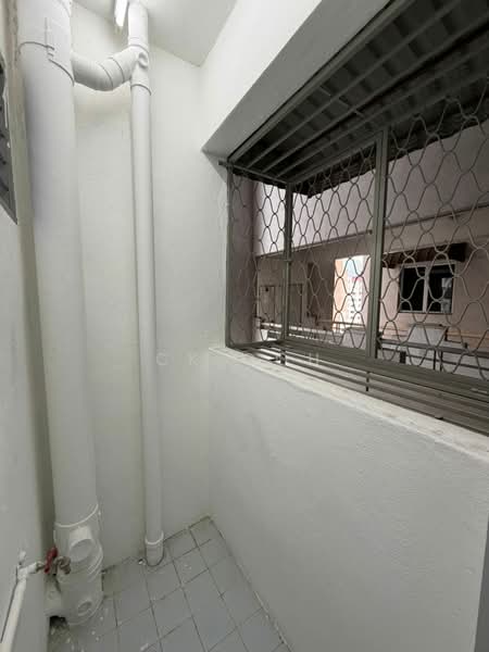 Pangsapuri untuk Dijual di Taman Seri Sari (Sunshine Garden) - CK Goh - Balcony - PropertyGuru.com.my