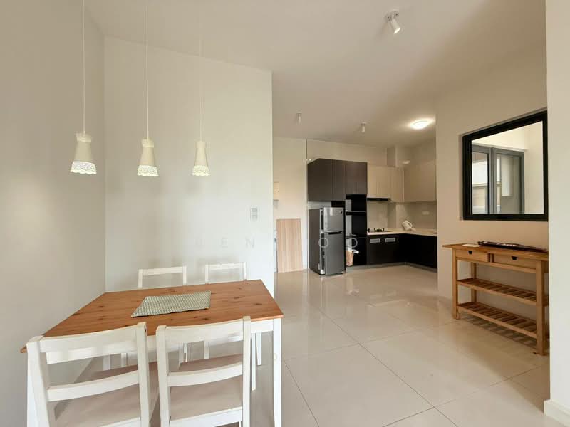 Condominium for Rent at Bay Point @ Country Garden Danga Bay - Ben Foo - Dining Room - PropertyGuru.com.my