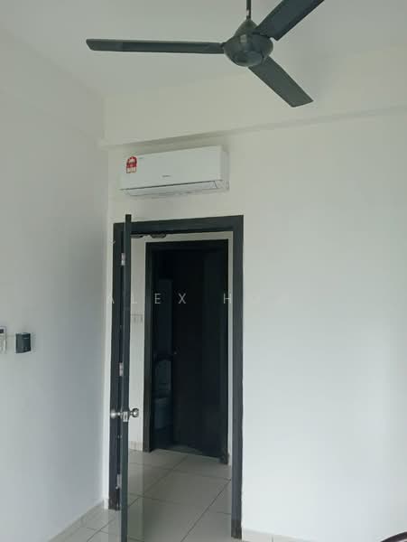 Service Residence for Rent at Wave @ Marina Cove - Alex How - Interior - PropertyGuru.com.my