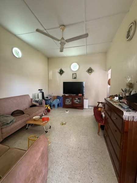 Rumah Teres 1 Tingkat untuk Dijual di Taman Setapak (Setapak) - Brandon . - Living Room - PropertyGuru.com.my