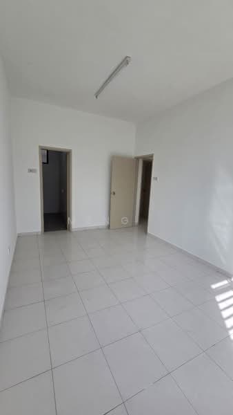 Service Residence for Sale at Jentayu Residensi @ Tampoi - Meng . - Interior - PropertyGuru.com.my