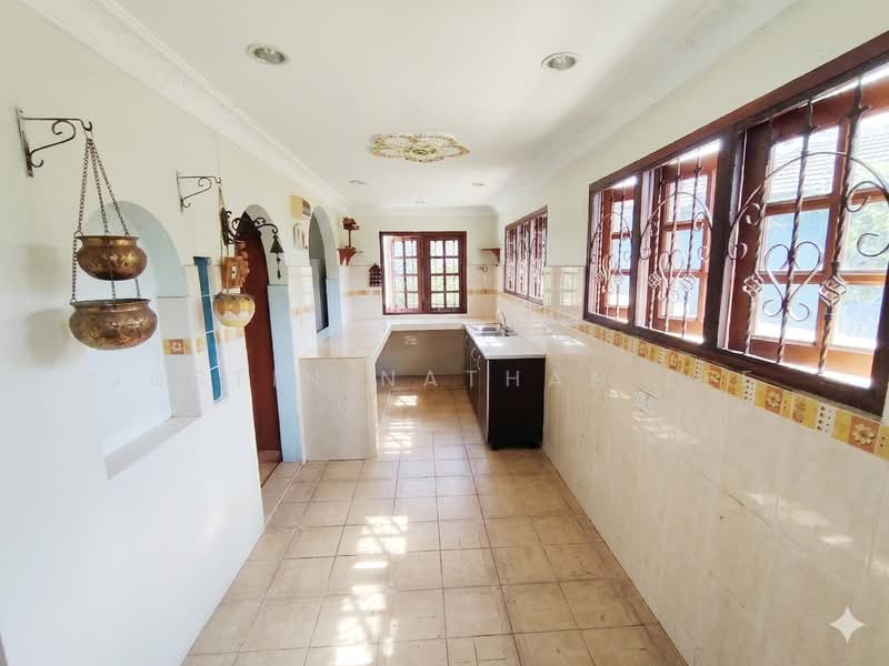 Rumah Banglo untuk Dijual di Kampung Baru Tanah Hitam (Chemor) - Justin Nathan Lee - Kitchen - PropertyGuru.com.my