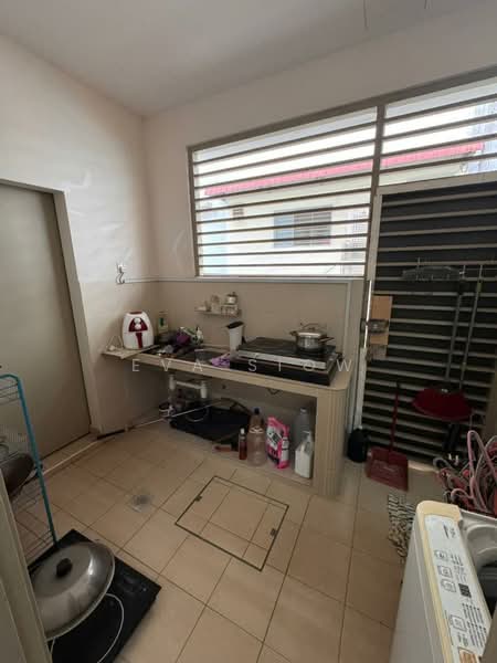 2-storey Terraced House for Sale in Iskandar Puteri (Nusajaya) (Johor) - Eva Siow - Kitchen - PropertyGuru.com.my