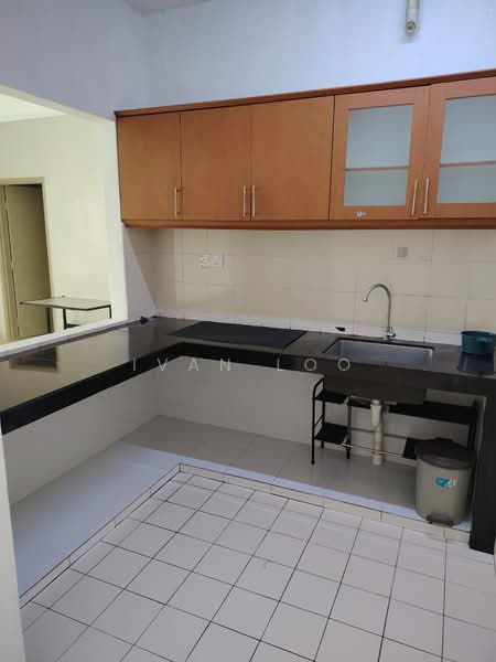 Condominium for Rent at Sri Putramas - Ivan Loo - Kitchen - PropertyGuru.com.my