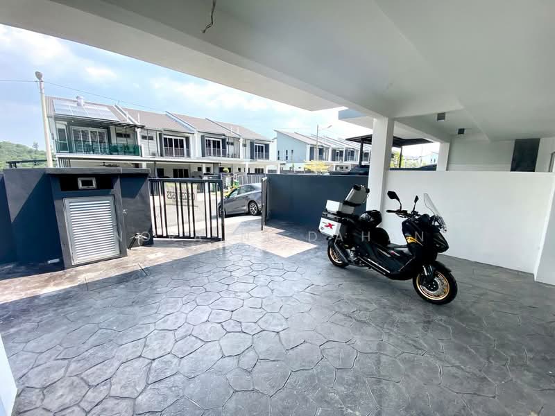 2-storey Terraced House for Sale in Bandar Sungai Long (Selangor) - Noraini Dahan - Exterior - PropertyGuru.com.my