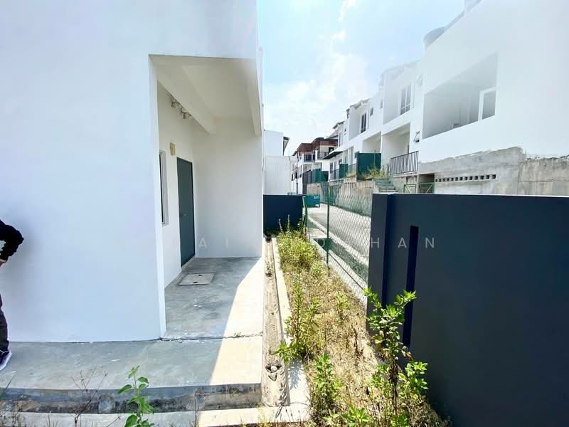 2-storey Terraced House for Sale in Bandar Sungai Long (Selangor) - Noraini Dahan - Exterior - PropertyGuru.com.my