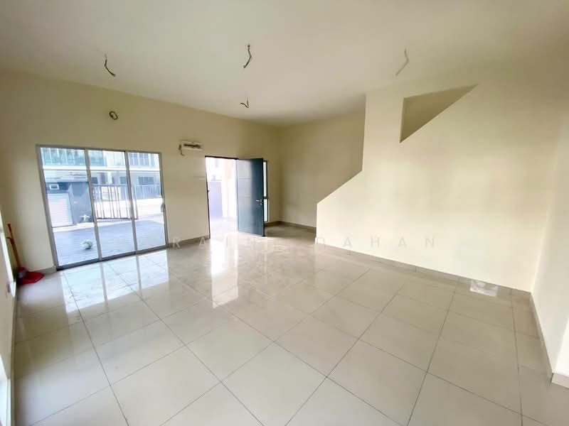 2-storey Terraced House for Sale in Bandar Sungai Long (Selangor) - Noraini Dahan - Living Room - PropertyGuru.com.my