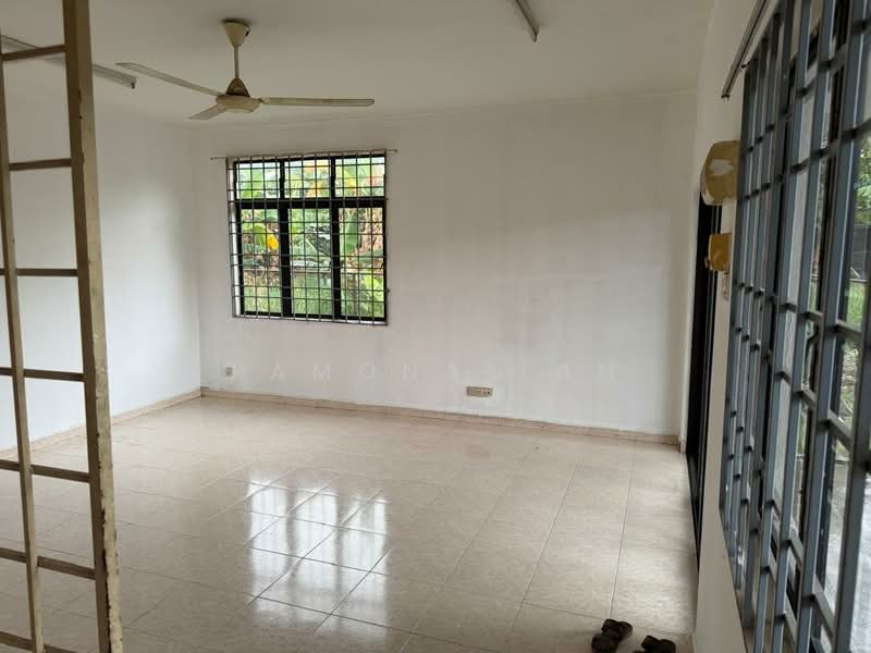 Rumah Teres 2 Tingkat untuk Dijual di Taman Seri Tanjong Minyak (Tanjong Minyak) - Ramona Tan - Living Room - PropertyGuru.com.my