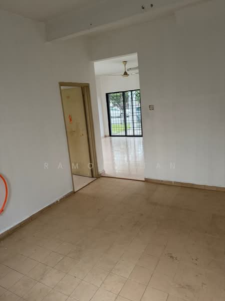 Rumah Teres 2 Tingkat untuk Dijual di Taman Seri Tanjong Minyak (Tanjong Minyak) - Ramona Tan - Living Room - PropertyGuru.com.my
