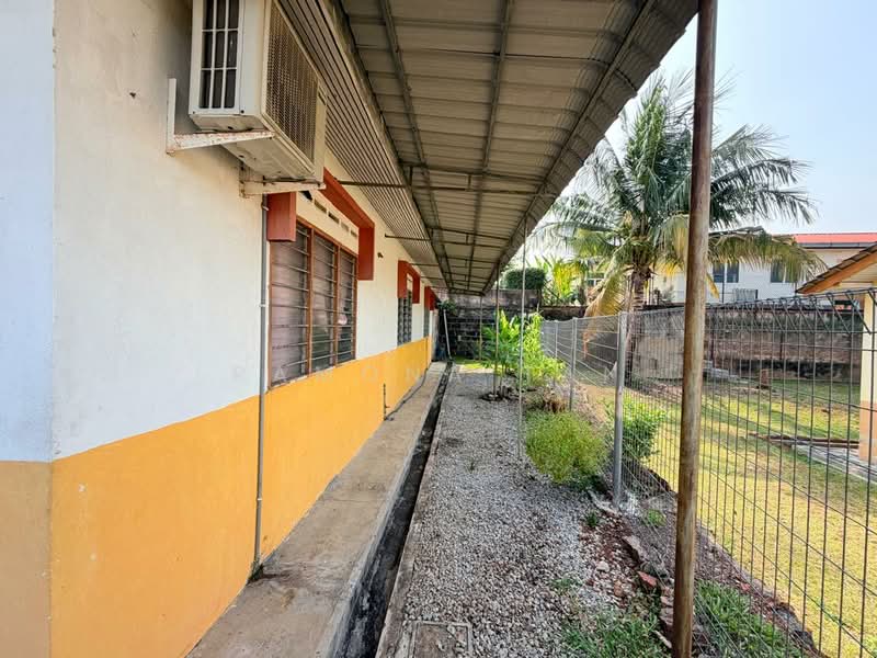 Bungalow House for Sale in Taman Perwira Cheng (Cheng) - Ramona Tan - Exterior - PropertyGuru.com.my