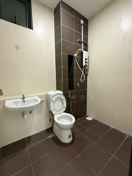 Service Residence for Rent at 8Scape Residence @ Sutera - Alex How - Bathroom - PropertyGuru.com.my