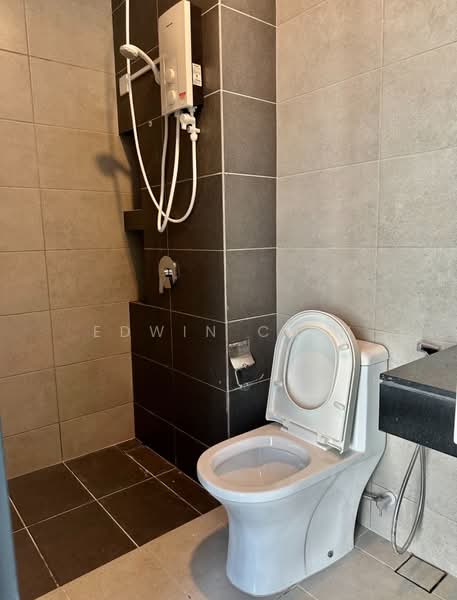 Servis Apartment untuk Dijual di Urban Suites - Edwin Chin - Bathroom - PropertyGuru.com.my