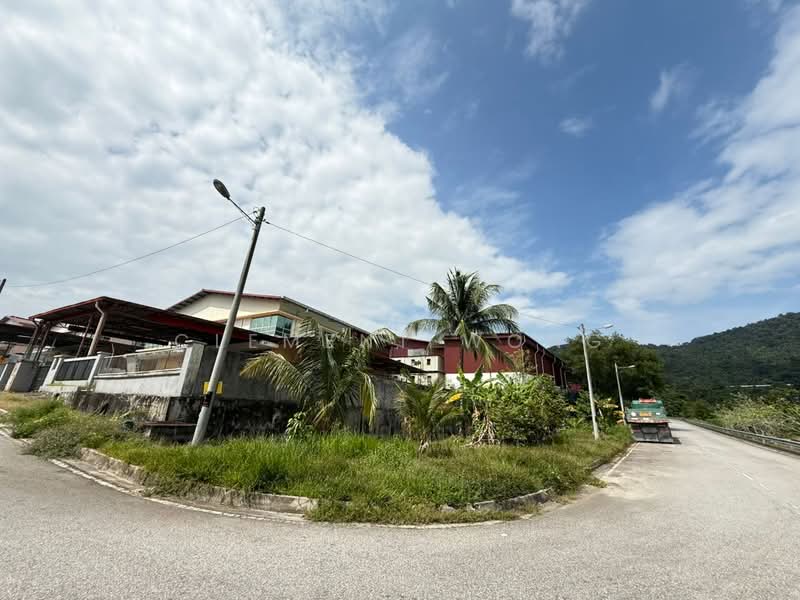 Semi-D Factory for Sale in Rawang (Selangor) - Clement Wong - Exterior - PropertyGuru.com.my