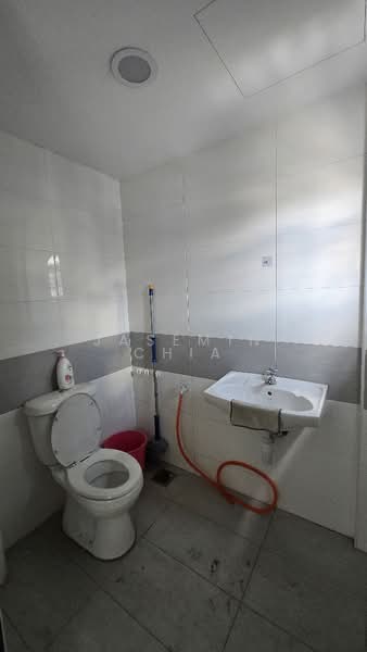 Kilang untuk Dijual di Taman Sri Ehsan (Kepong) - Jasemin Chia - Bathroom - PropertyGuru.com.my