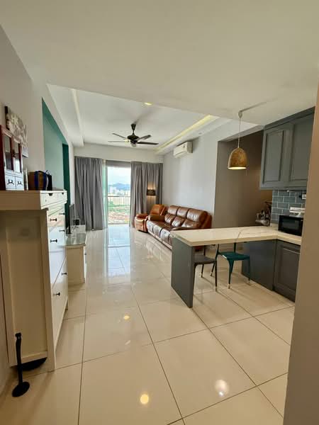 Kondominium untuk Disewa di Tropicana Bay Residences - Emma Seow - Living Room - PropertyGuru.com.my