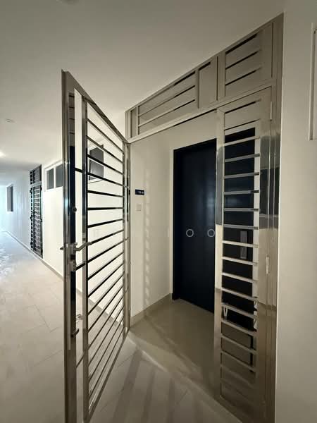 Pangsapuri untuk Disewa di TRELLIS RESIDENCES - Ben Foo - Entrance - PropertyGuru.com.my