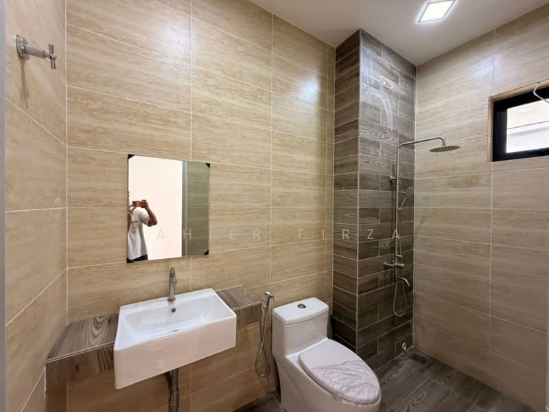 Bungalow for Sale in Seremban (Negeri Sembilan) - Zahier Firza - Bathroom - PropertyGuru.com.my