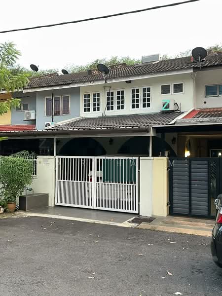 2-storey Terraced House for Sale in Seksyen 25 (Shah Alam) - Hairi Halim - Exterior - PropertyGuru.com.my