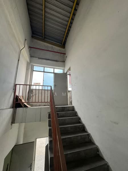 Semi-D Factory for Sale in Kawasan Perindustrian Pandan (Tebrau) - Sam . - PropertyGuru.com.my