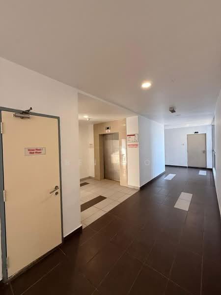 Apartment for Rent at D'Summit Residences - Ben Foo - Corridor - PropertyGuru.com.my