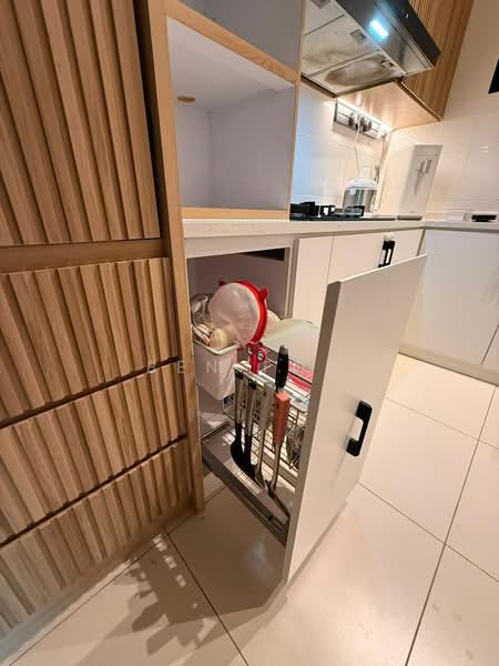 Apartment for Rent at D'Summit Residences - Ben Foo - Kitchen - PropertyGuru.com.my
