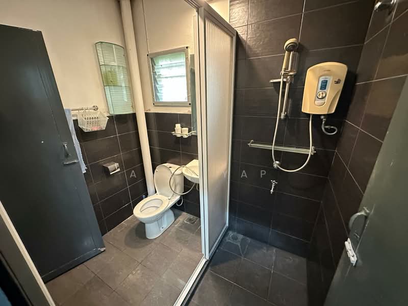 Terraced House for Sale in Rawang (Selangor) - Andy Yap - Bathroom - PropertyGuru.com.my