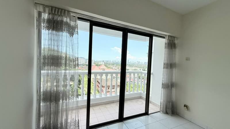 Kondominium untuk Dijual di Menara Greenview - Rainny Wong - Balcony - PropertyGuru.com.my